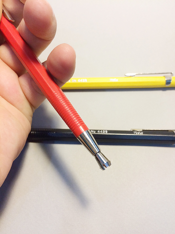 Chì bấm 2.0mm Tacro, No. 4439 (Student grade)