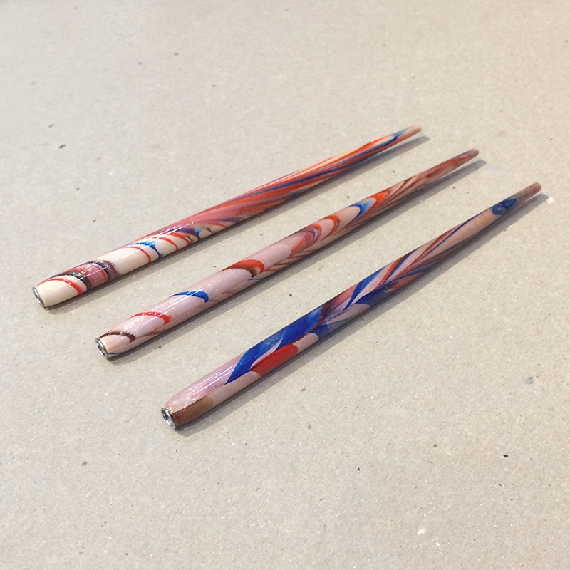 Cán bút bằng gỗ sơn vân thủy Manuscript