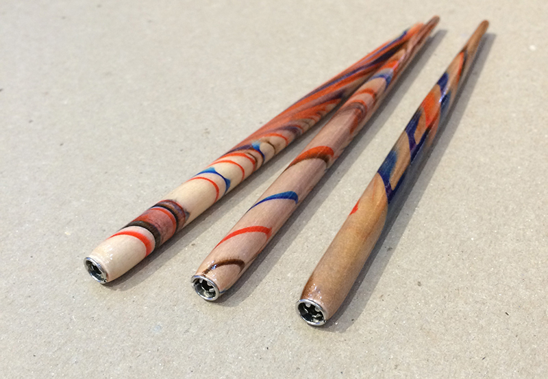 Cán bút bằng gỗ sơn vân thủy Manuscript