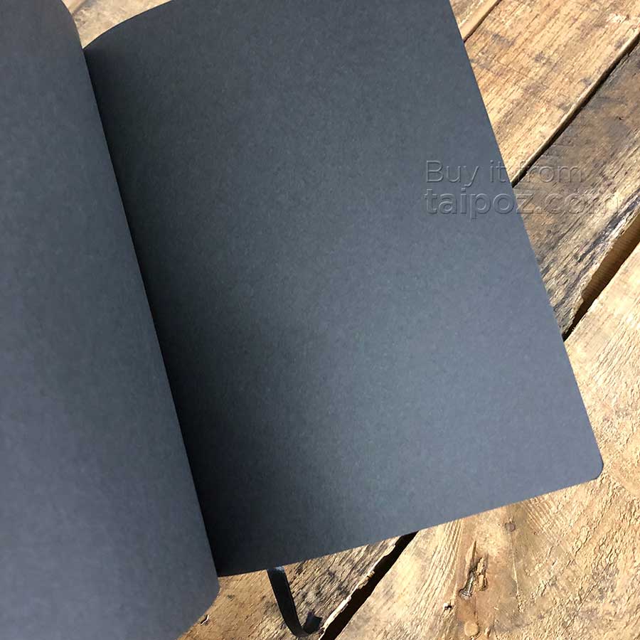 Sổ vẽ giấy đen Pentalic Traveler Midnight