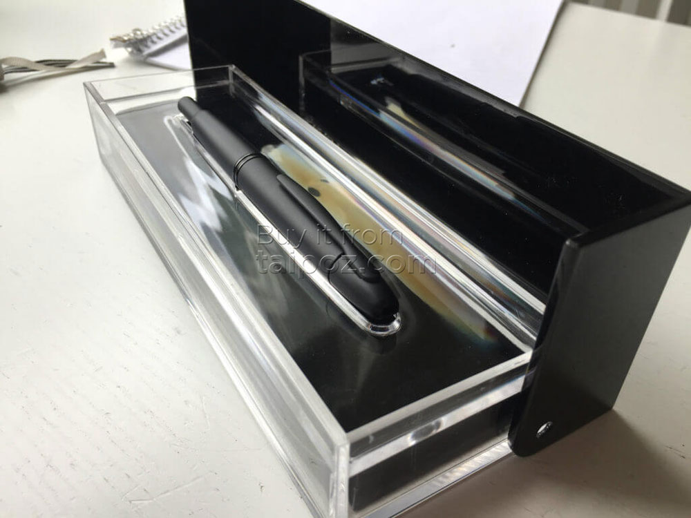 Bút máy Pilot Capless Matte Black