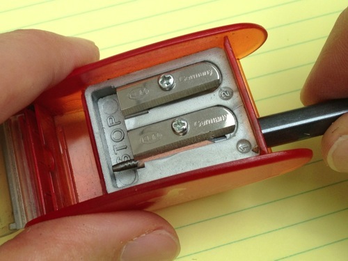 Chuốt chì Kum Automatic Long Point