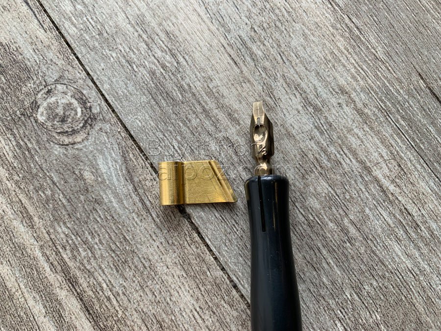 Quản chéo 2-in-1 Manuscript